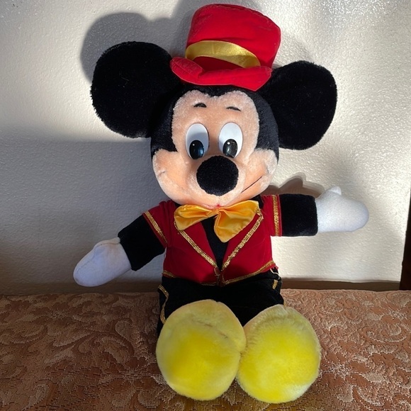 Disney Other - Circus Fantasy Disneyland Mickey Mouse